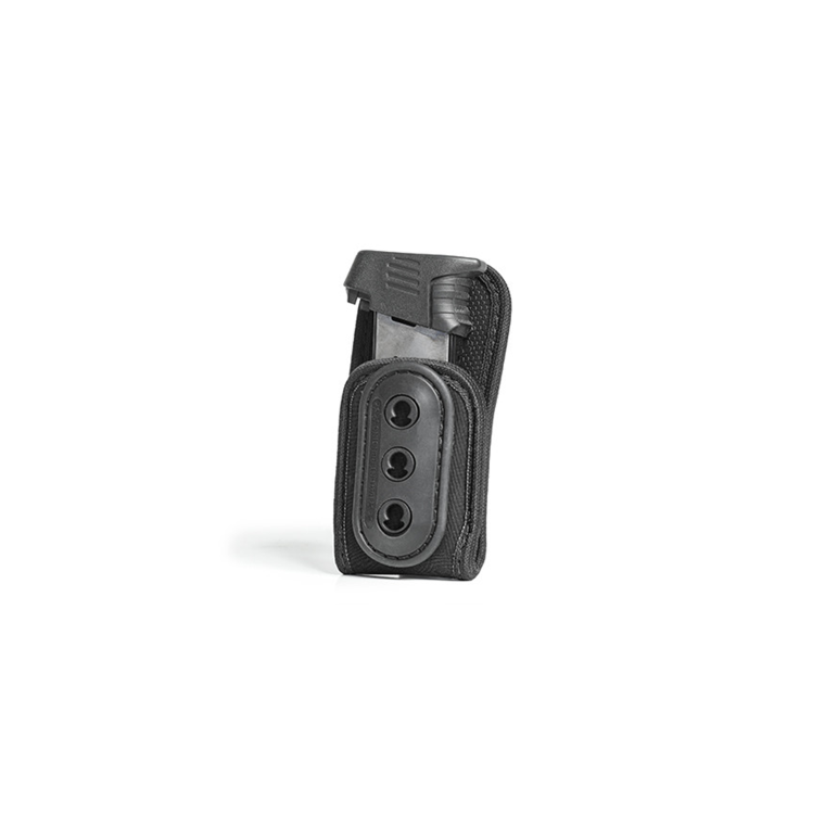Grip Tuck Mag Carrier