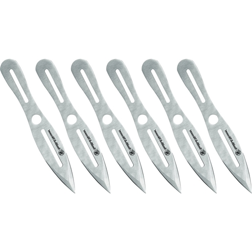 Bullseye 8 Throwing Knife Set